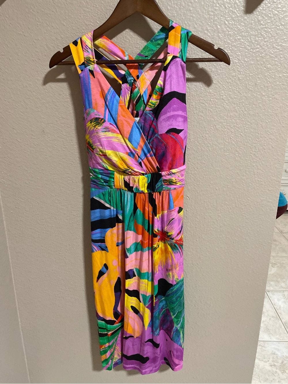 Soma Weekend Colorful Tropical Print Sleeveless Dress built in bra